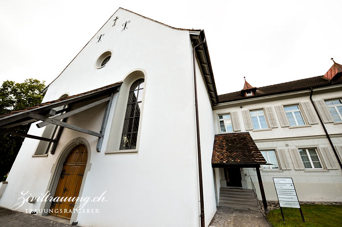 The Kapuziner church, with the entrance to the ceremony room at right