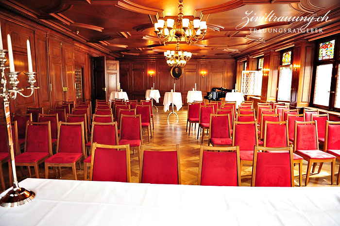 There's room for a lot of guests in the Zunftsaal; seated or standing